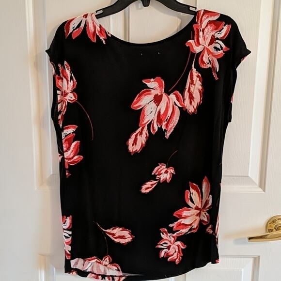 EUC 14th&Union Floral Top, M - Picture 5 of 5